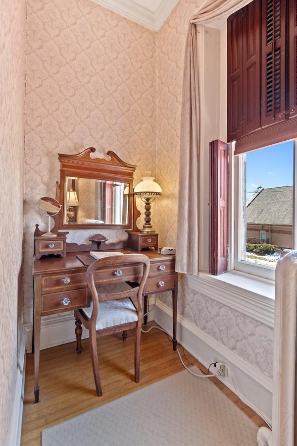 Lovelace Manor Bed And Breakfast Lancaster Dış mekan fotoğraf