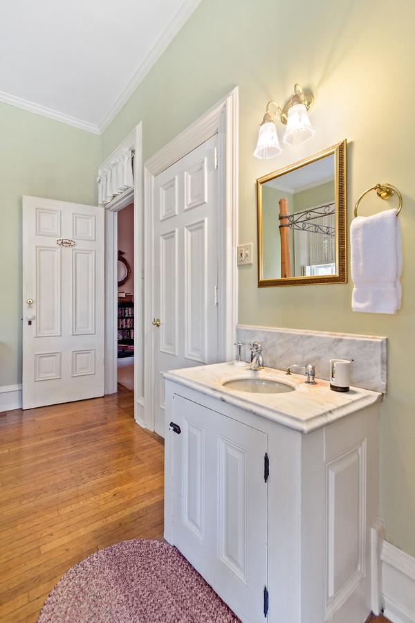 Lovelace Manor Bed And Breakfast Lancaster Dış mekan fotoğraf